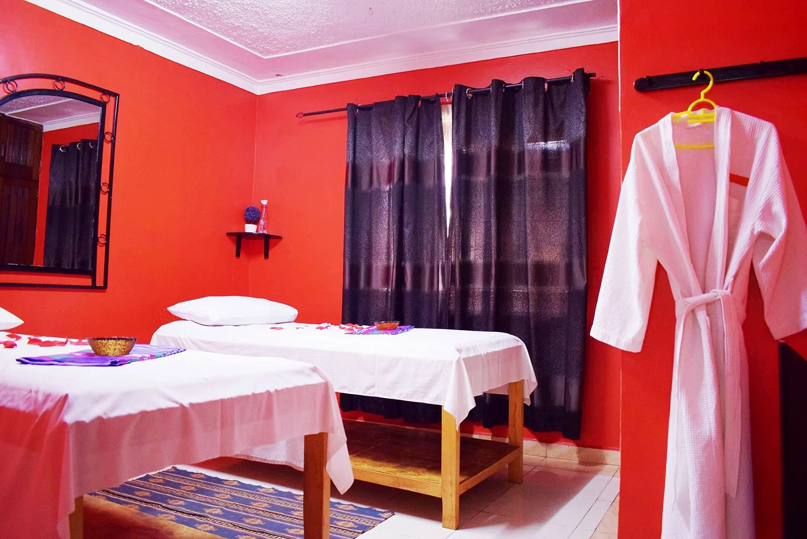 A couples relaxation room